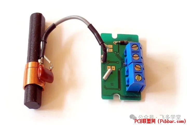 gv2y322ltdg64012911.jpg