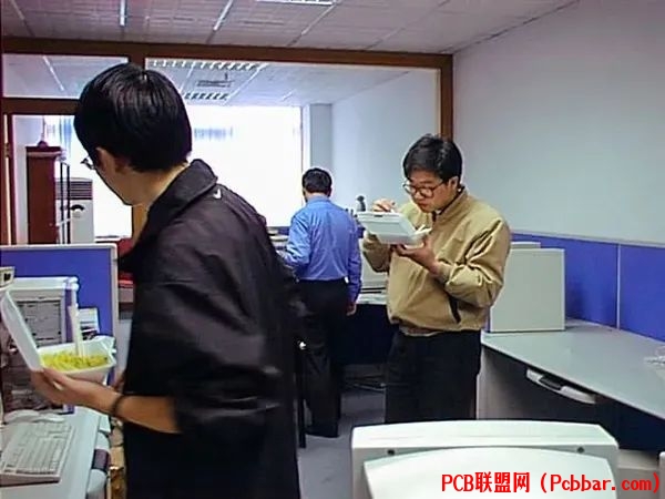 hp1o4uy1u306401054846.jpg