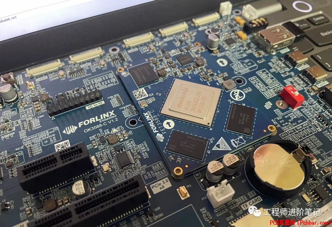 iywatc2xpzv6405256238.jpg